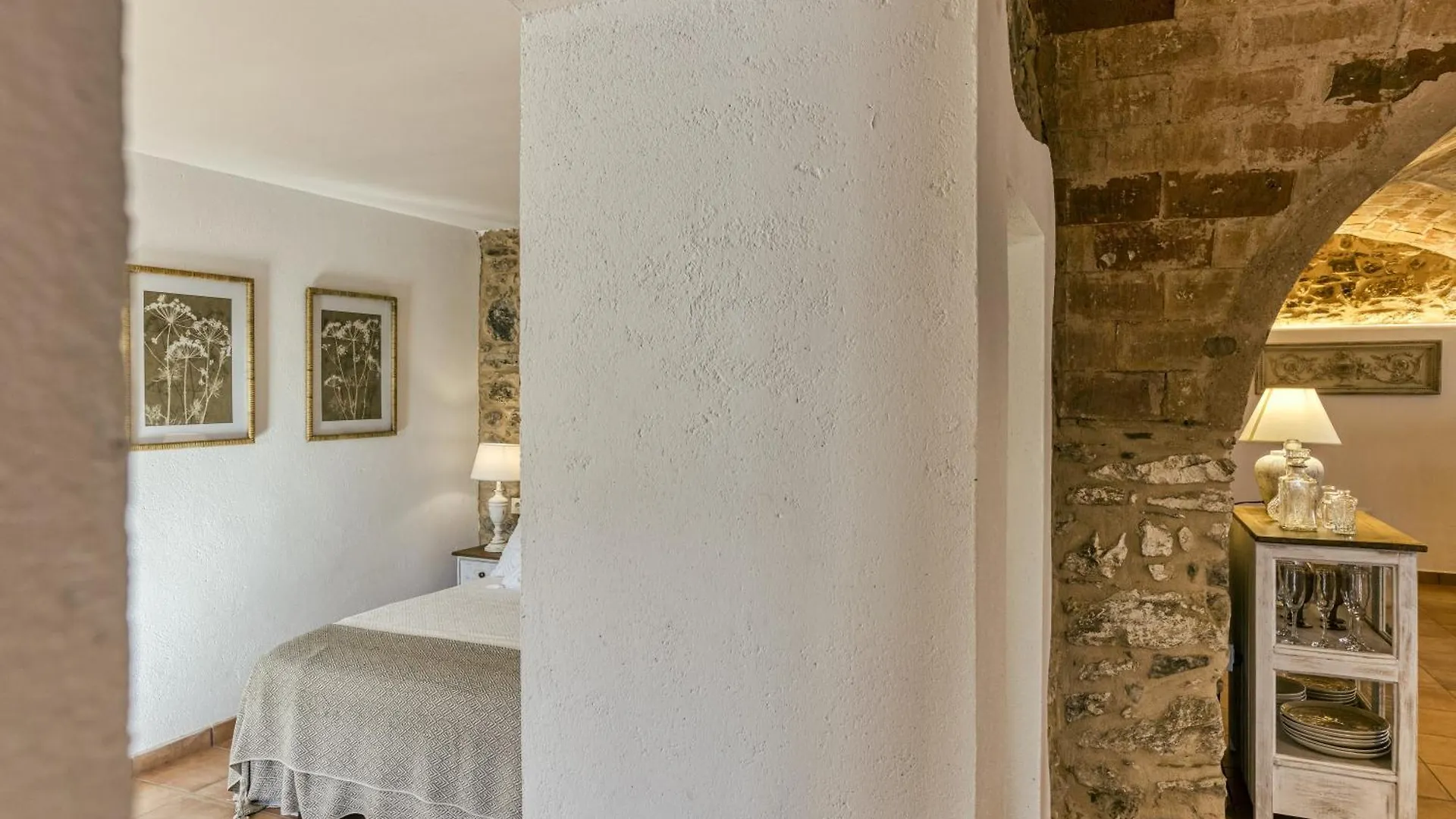 Can Bosch Llanca Holiday home